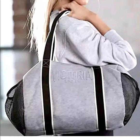 Victoria Sport Duffel Bag with a Fleece Body - Picture 3 of 3